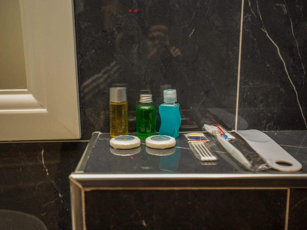Hotel Romeo คอร์เชอ ภายนอก รูปภาพ