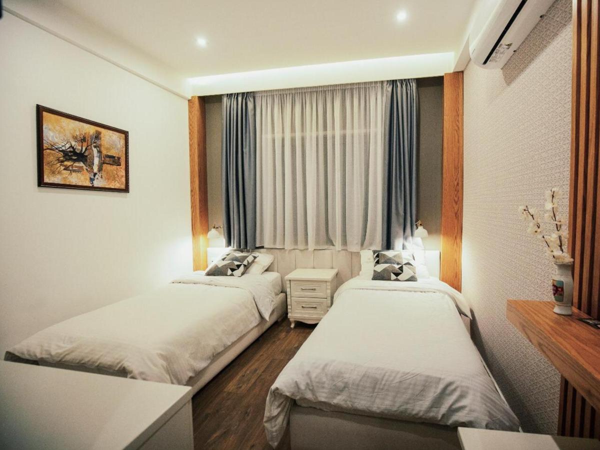Hotel Romeo คอร์เชอ ภายนอก รูปภาพ