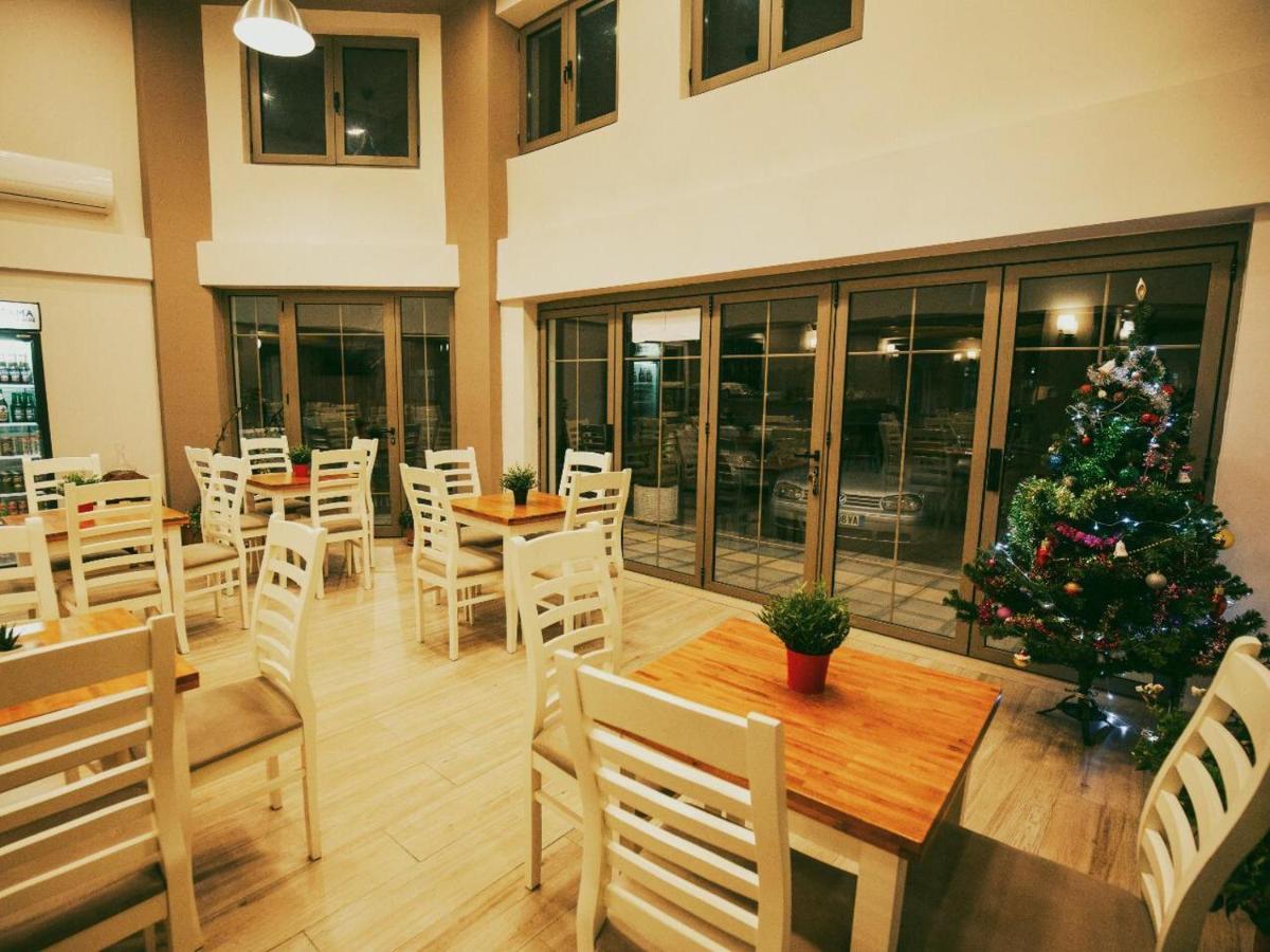 Hotel Romeo คอร์เชอ ภายนอก รูปภาพ