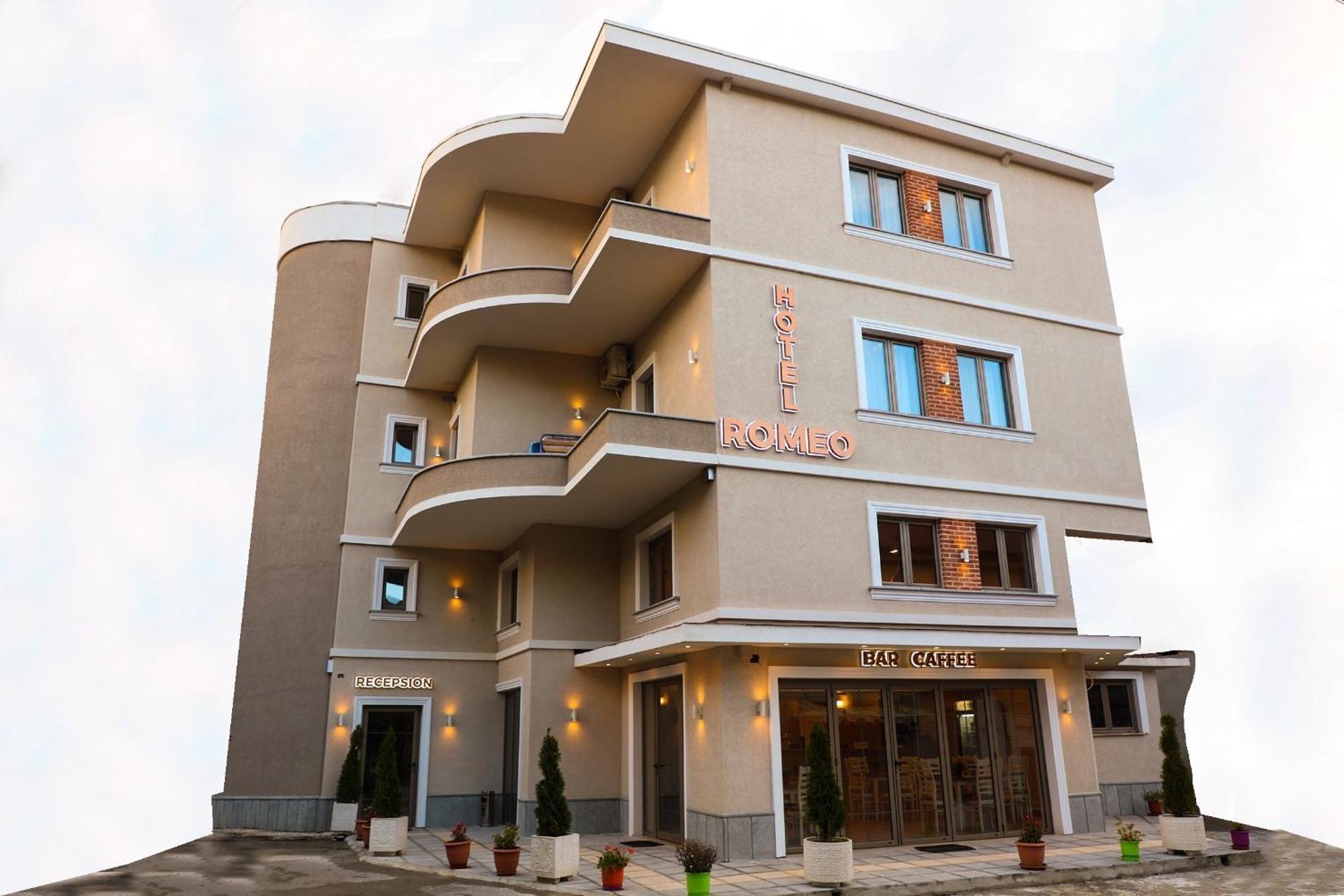 Hotel Romeo คอร์เชอ ภายนอก รูปภาพ