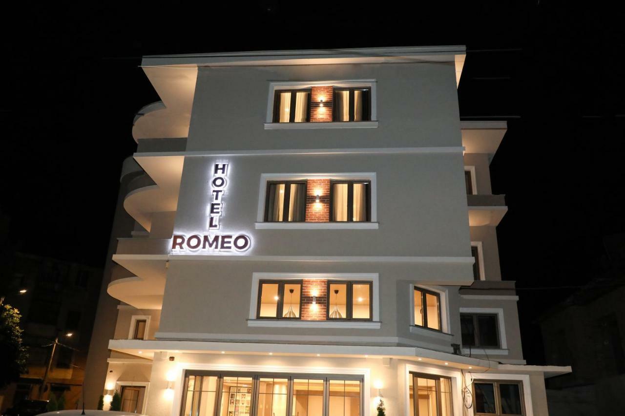 Hotel Romeo คอร์เชอ ภายนอก รูปภาพ